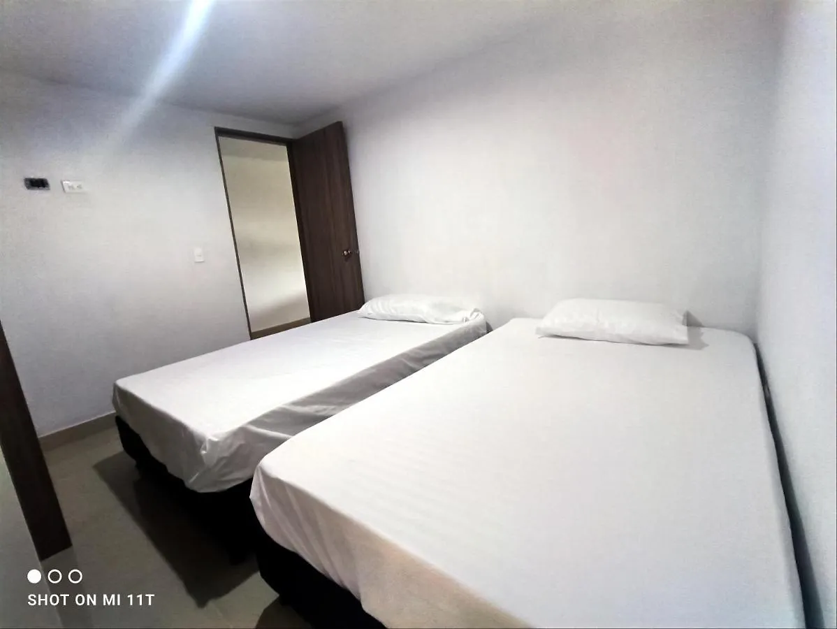 Apartamento Amplio En Medellin Apartment 0*,