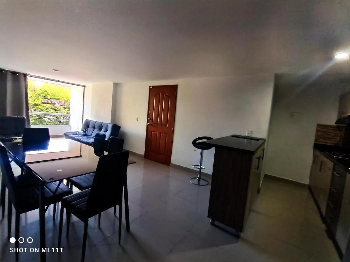 Apartamento Amplio En Medellin Apartment